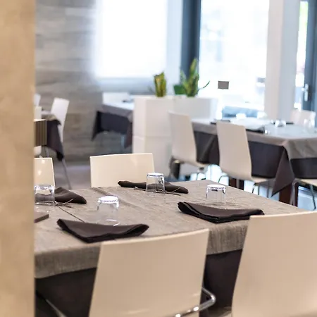 Club Del Sole Caldonazzo Family Collection *